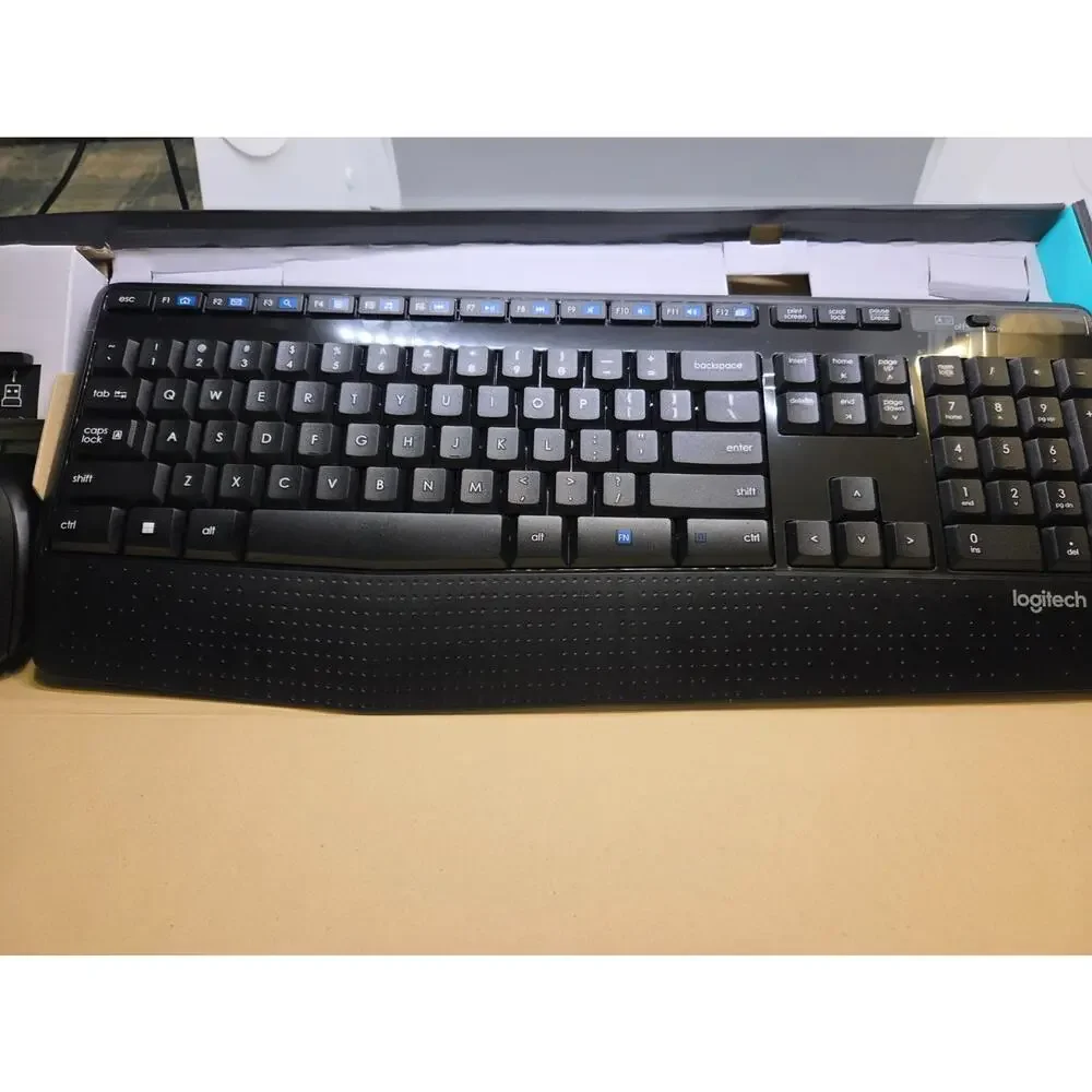 Logitech K345 Wireless Keyboard - Full-Sized Keyboard with Palm Rest, 2.4 GHz